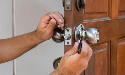 Car-Locked-Key-Inside