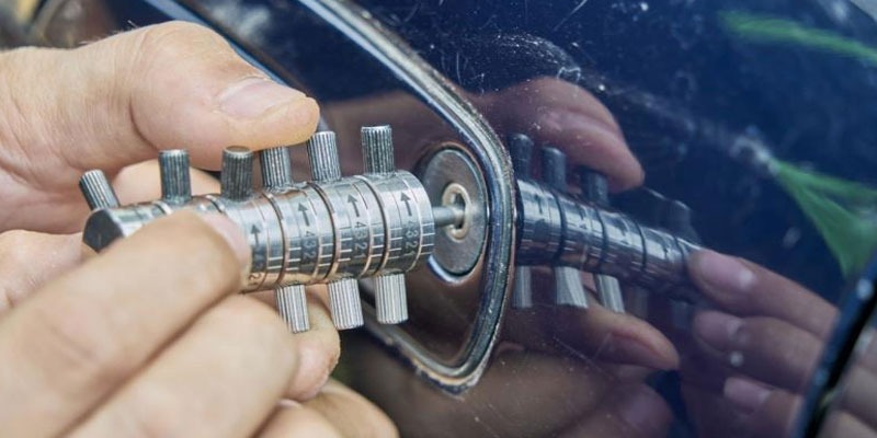 Emergency locksmith services Dubai