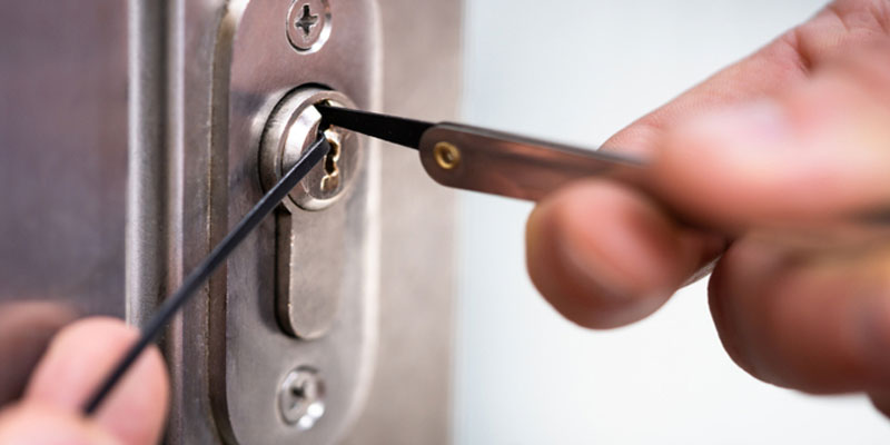 Emergency locksmith services Dubai