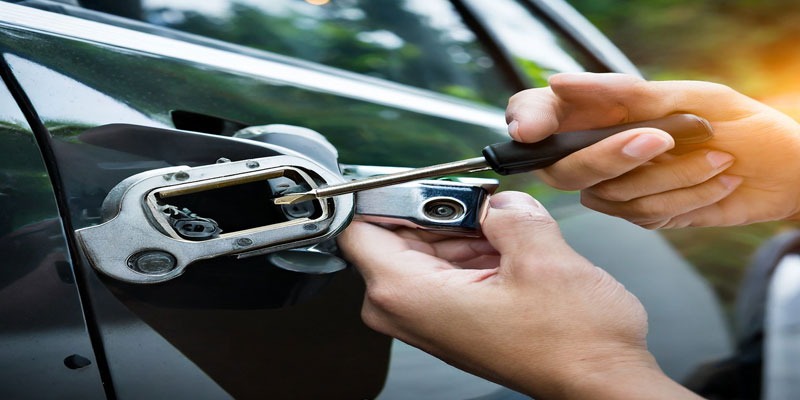 Emergency locksmith services Dubai